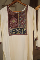 White Indian Wedding Salwar Kameez with Handwork and Print,, Readymade Dress in Silk with Zari, Sequins and Thread work