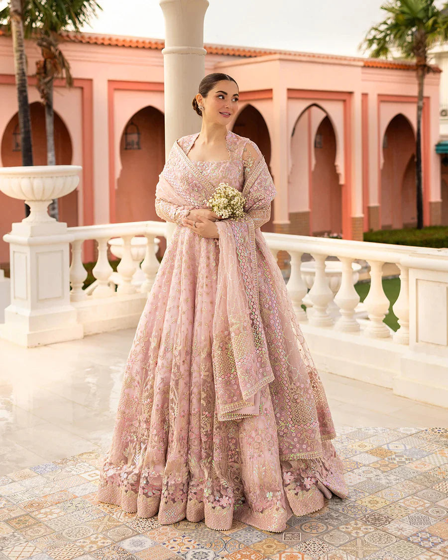 Faiza Saqlain | Neorah | Ruzova