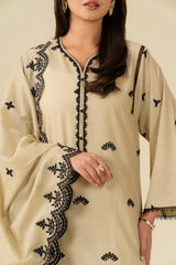 3 Piece Embroidered Lawn Suit