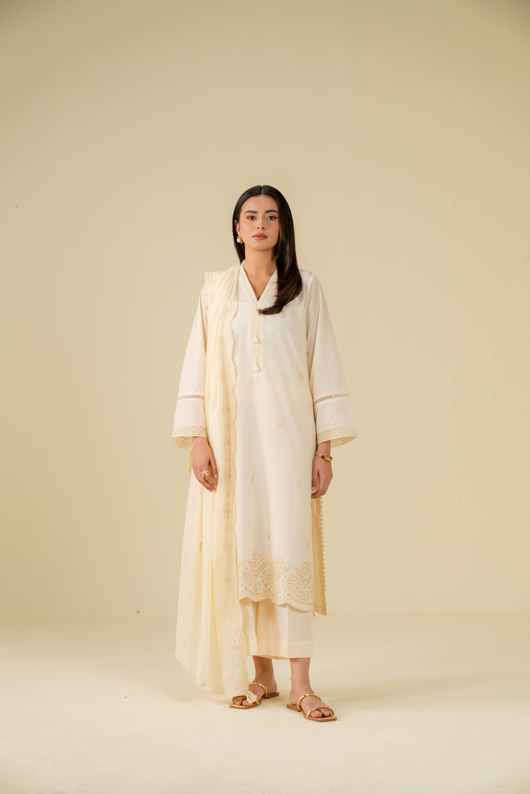 3 Piece Embroidered Lawn Suit