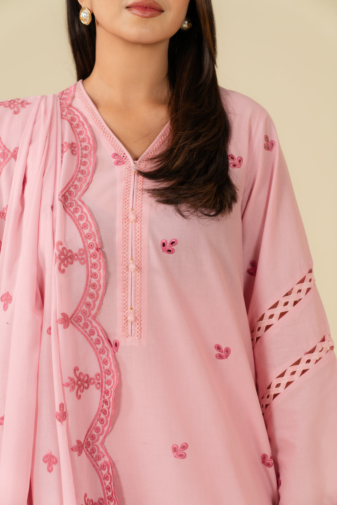 3 Piece Embroidered Lawn Suit