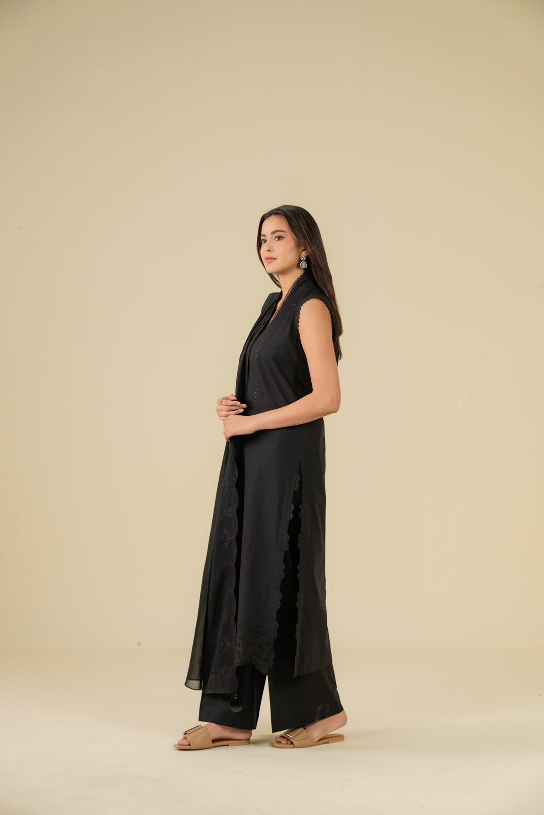 3 Piece Embroidered Lawn Suit