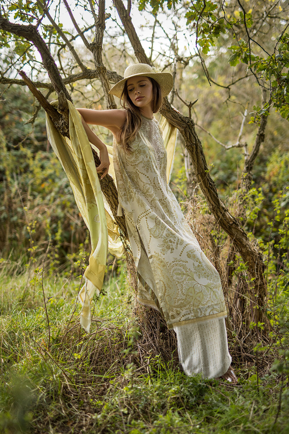 Design 06 Satin '25 Unstitched
ST25-06