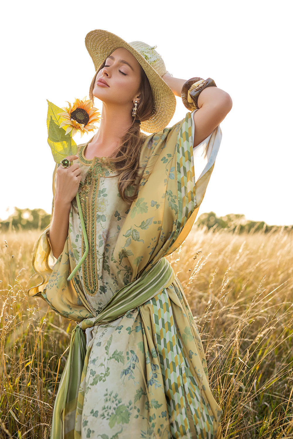 Design 04 Satin '25 Unstitched
ST25-04